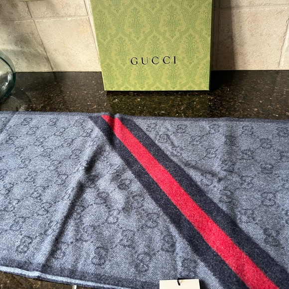 New With Tags Gucci Nikky Wool Alpaca Monogram Web Blue Scarf With Red Stripe - Picture 4 of 7